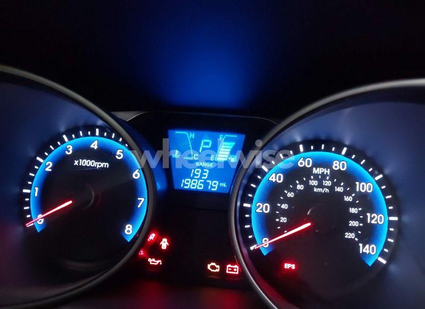 Photo 7 of 2011 Hyundai Tucson LIMITED (VIN KM8JUCAC8BU248541)