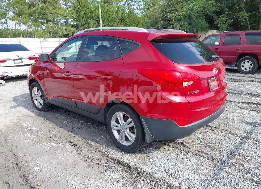 Photo 3 of 2013 Hyundai Tucson GLS (VIN KM8JUCAC9DU784224)