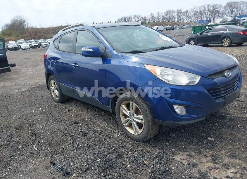 2013 Hyundai Tucson GLS (VIN KM8JUCACXDU784054) main photo