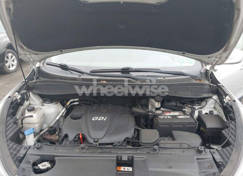 Photo 10 of 2015 Hyundai Tucson SE (VIN KM8JUCAG0FU980297)