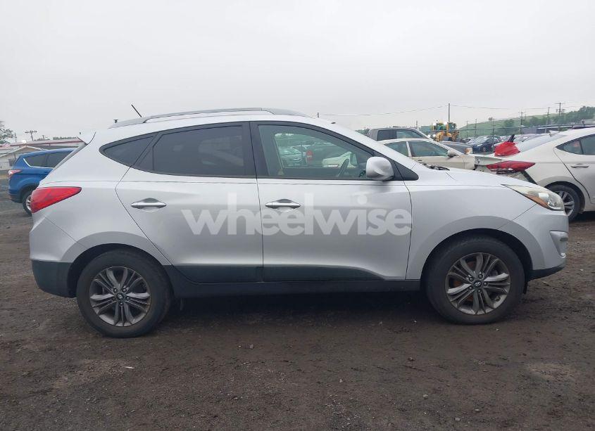 Photo 13 of 2015 Hyundai Tucson SE (VIN KM8JUCAG0FU980297)