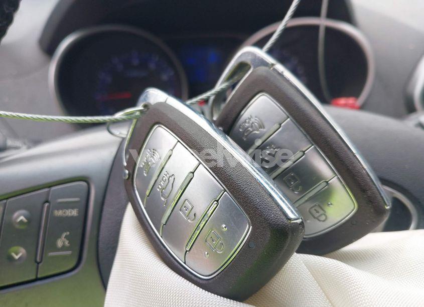 Photo 11 of 2014 Hyundai Tucson LIMITED (VIN KM8JUCAG1EU945945)