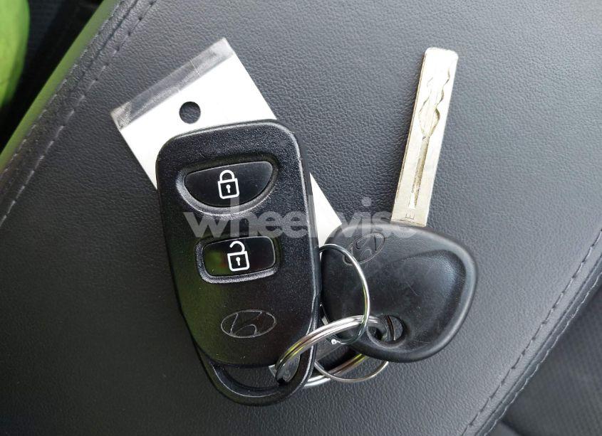 Photo 11 of 2014 Hyundai Tucson SE (VIN KM8JUCAG3EU869371)