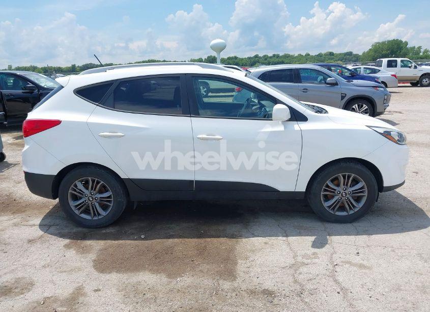 Photo 13 of 2014 Hyundai Tucson SE (VIN KM8JUCAG3EU906614)