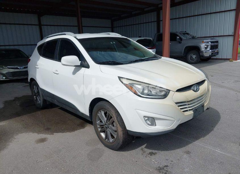 2015 Hyundai Tucson SE (VIN KM8JUCAG6FU104463) main photo