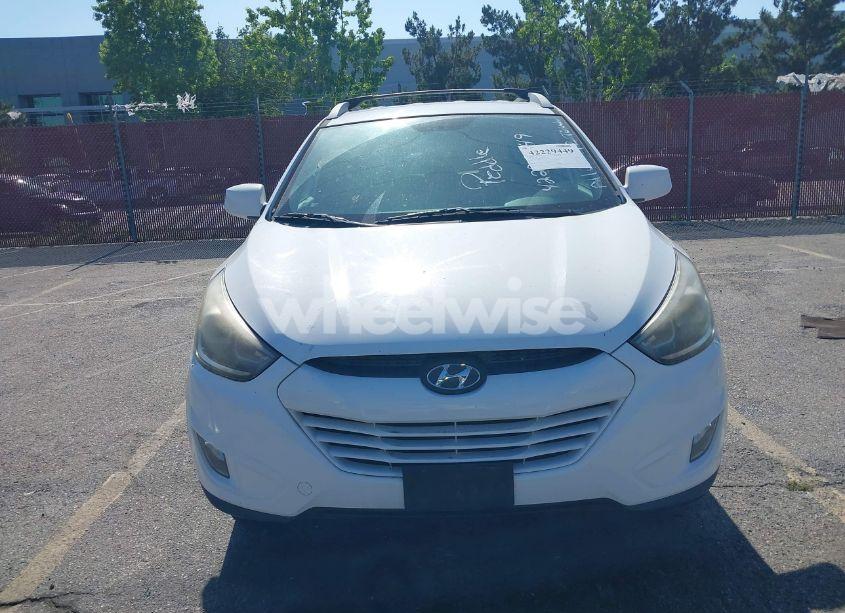 Photo 12 of 2015 Hyundai Tucson SE (VIN KM8JUCAG6FU958353)
