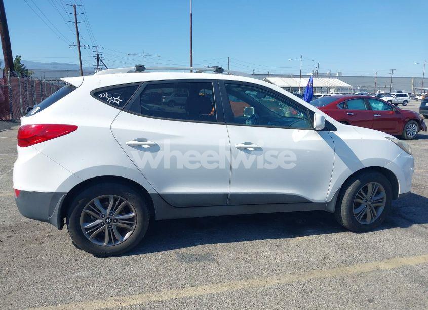 Photo 13 of 2015 Hyundai Tucson SE (VIN KM8JUCAG6FU958353)