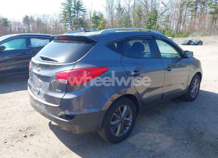Photo 4 of 2015 Hyundai Tucson SE (VIN KM8JUCAG6FU966985)