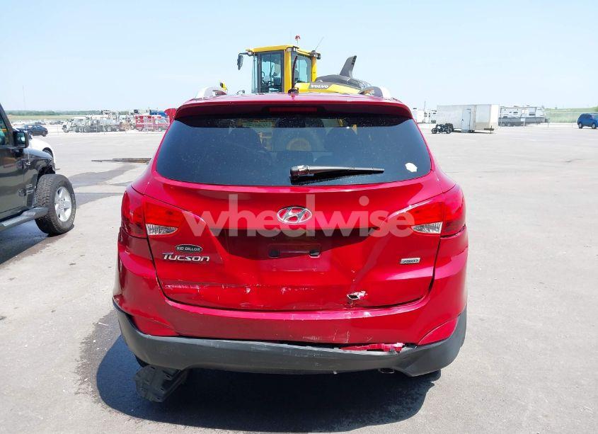Photo 16 of 2014 Hyundai Tucson SE (VIN KM8JUCAG7EU829374)