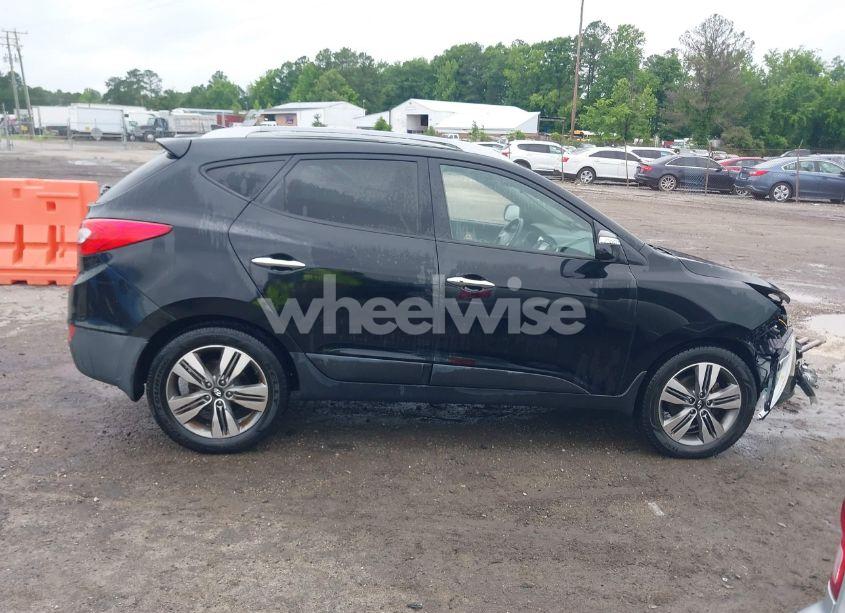 Photo 13 of 2015 Hyundai Tucson LIMITED (VIN KM8JUCAG8FU056710)