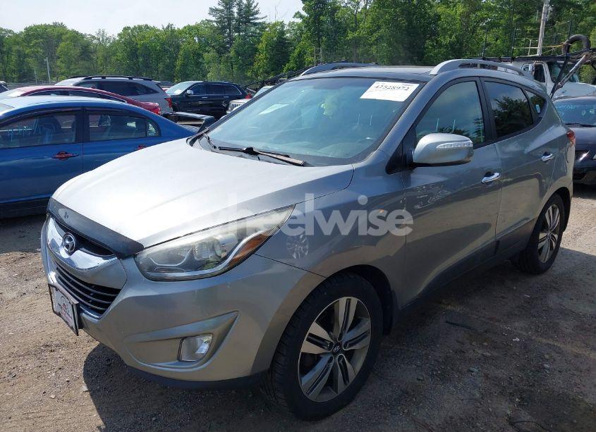 Photo 2 of 2015 Hyundai Tucson LIMITED (VIN KM8JUCAG9FU106336)