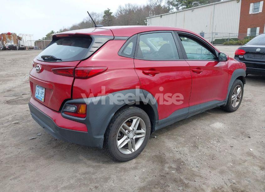 Photo 4 of 2019 Hyundai Kona SE (VIN KM8K12AA2KU280326)