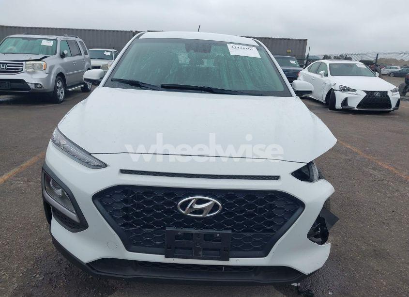 Photo 12 of 2019 Hyundai Kona SE (VIN KM8K12AA4KU330773)
