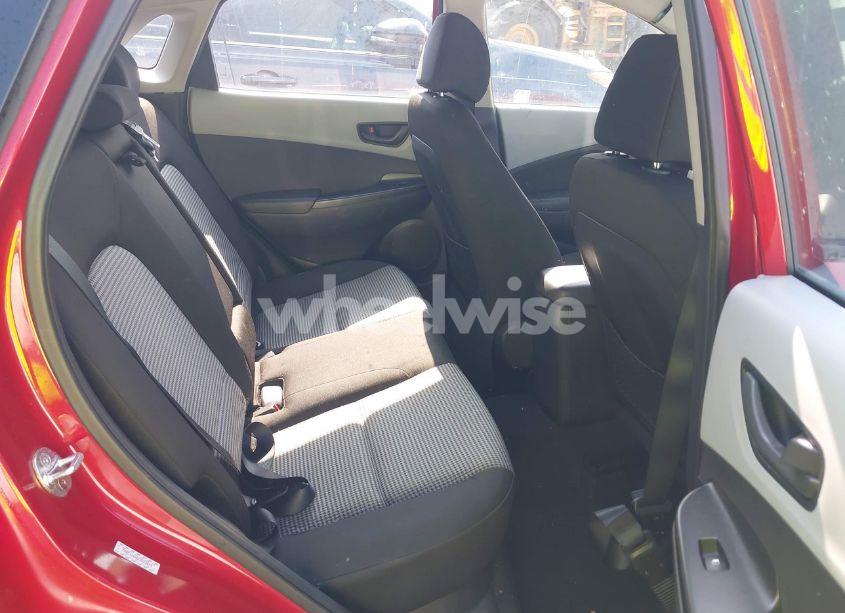 Photo 8 of 2019 Hyundai Kona SE (VIN KM8K12AA6KU222624)