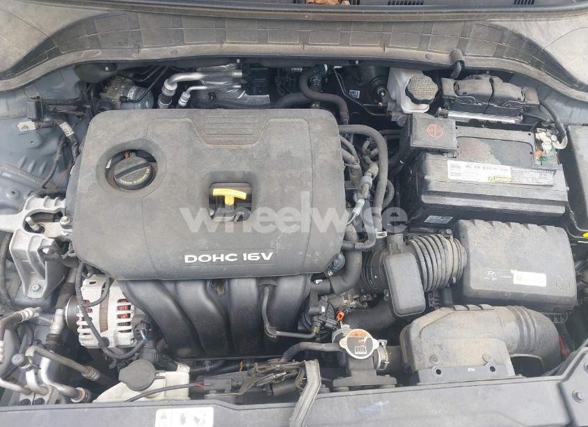 Photo 10 of 2019 Hyundai Kona SE (VIN KM8K12AAXKU298329)