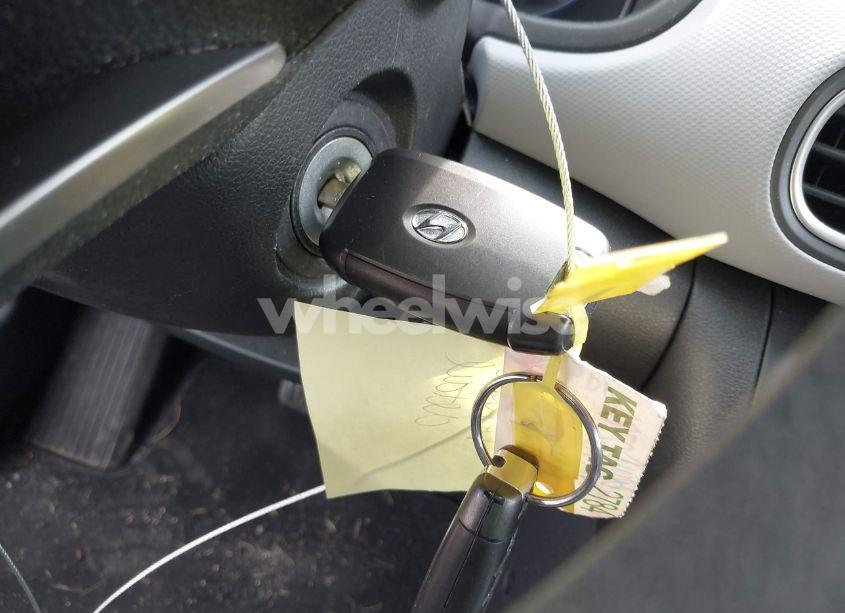 Photo 11 of 2019 Hyundai Kona SE (VIN KM8K1CAA0KU278824)