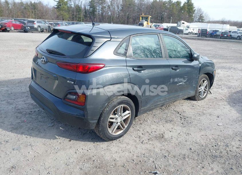 Photo 4 of 2020 Hyundai Kona SE (VIN KM8K1CAA0LU453722)