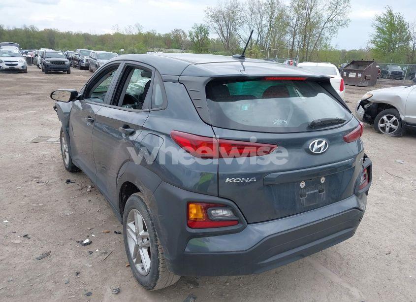 Photo 3 of 2019 Hyundai Kona SE (VIN KM8K1CAA2KU296922)