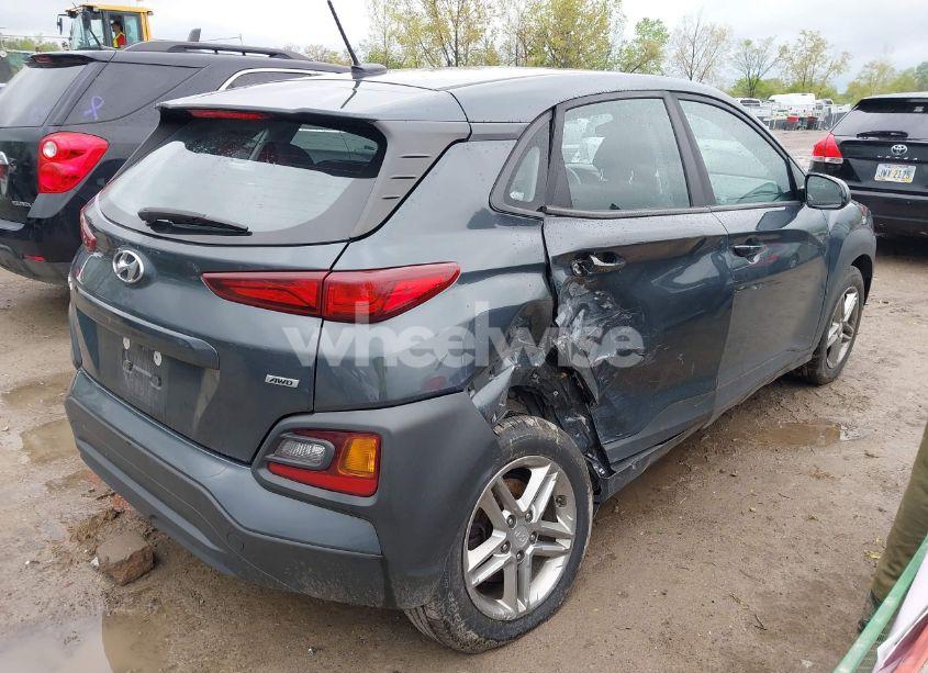 Photo 4 of 2019 Hyundai Kona SE (VIN KM8K1CAA3KU290126)