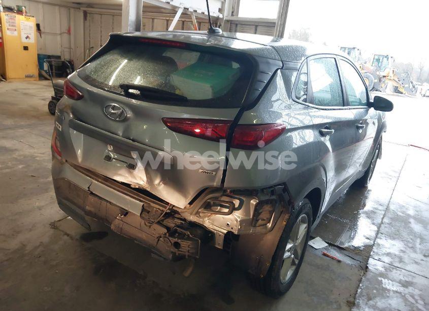 Photo 4 of 2021 Hyundai Kona SE (VIN KM8K1CAA4MU645470)