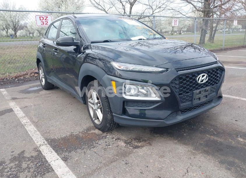 2018 Hyundai Kona SE (VIN KM8K1CAA5JU153655) main photo