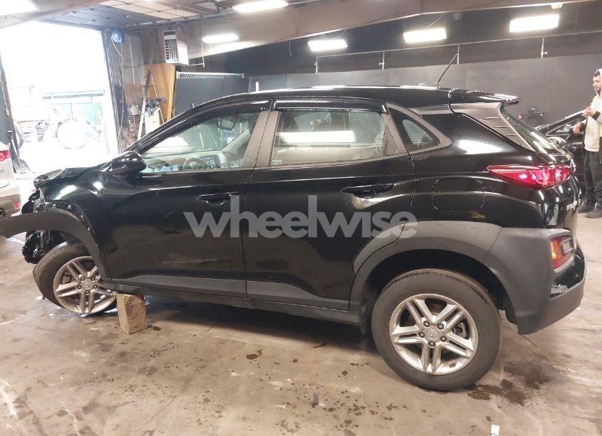 Photo 14 of 2021 Hyundai Kona SE (VIN KM8K1CAA5MU647521)