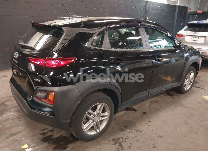 Photo 4 of 2021 Hyundai Kona SE (VIN KM8K1CAA5MU647521)