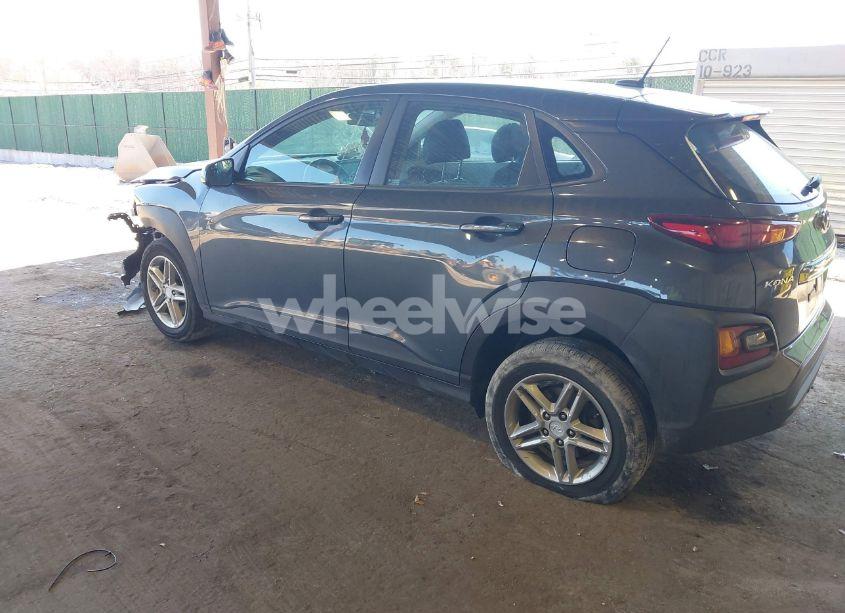 Photo 3 of 2018 Hyundai Kona SE (VIN KM8K1CAA7JU148991)