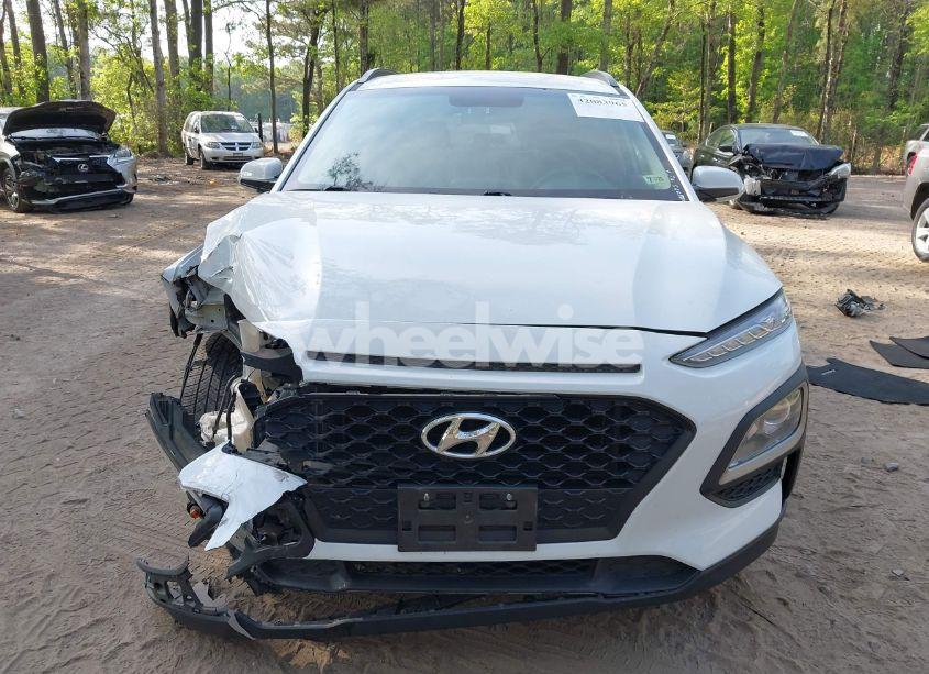 Photo 12 of 2018 Hyundai Kona SEL (VIN KM8K22AA0JU162528)