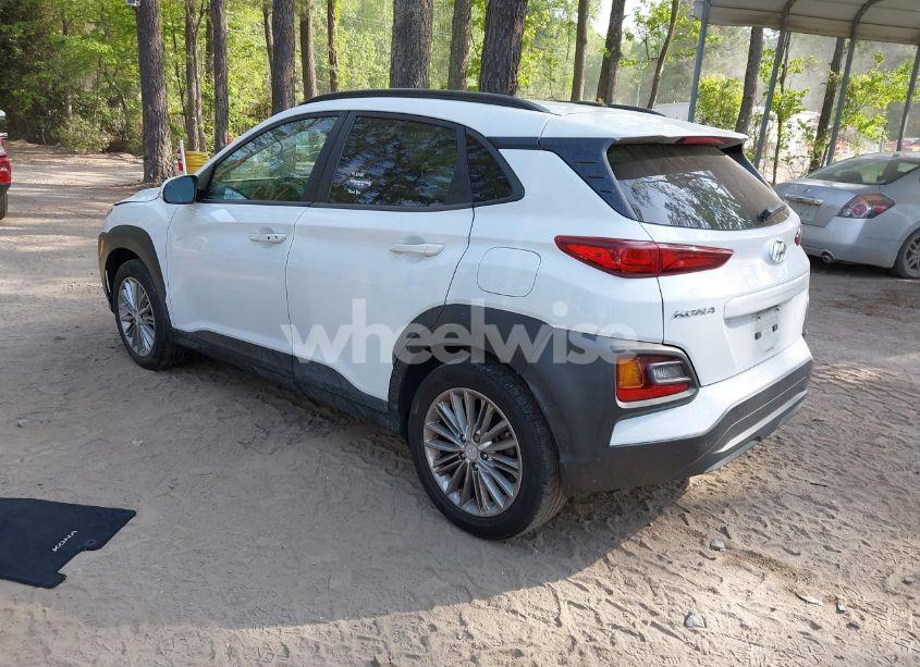 Photo 3 of 2018 Hyundai Kona SEL (VIN KM8K22AA0JU162528)