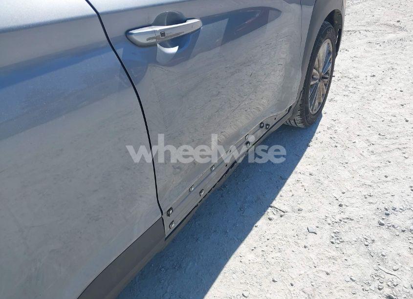 Photo 19 of 2019 Hyundai Kona SEL (VIN KM8K22AA1KU195930)