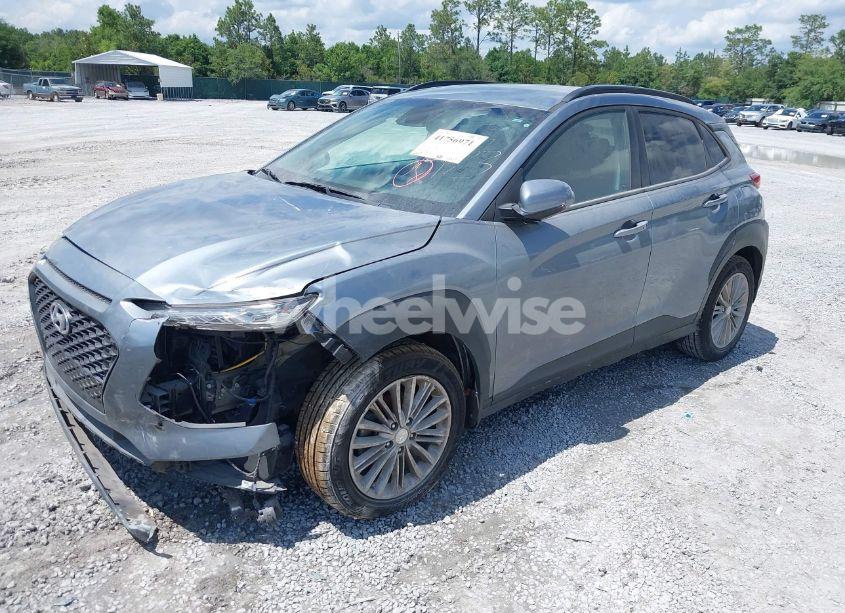 Photo 2 of 2019 Hyundai Kona SEL (VIN KM8K22AA1KU195930)