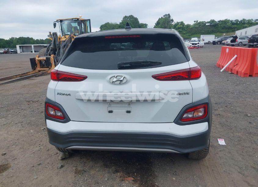 Photo 16 of 2019 Hyundai Kona EV SEL (VIN KM8K23AG0KU036939)
