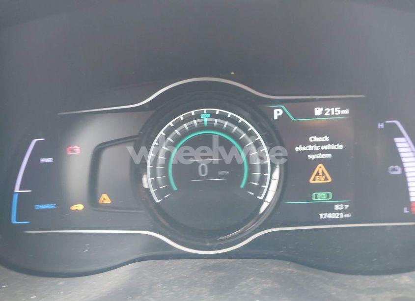 Photo 7 of 2019 Hyundai Kona EV SEL (VIN KM8K23AG0KU036939)
