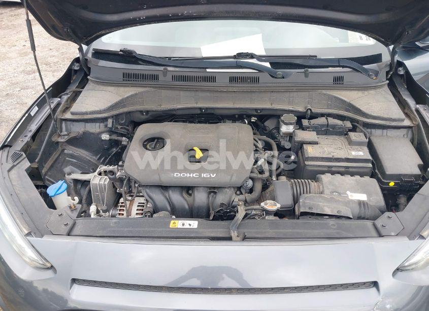 Photo 9 of 2019 Hyundai Kona SEL (VIN KM8K2CAA0KU368763)