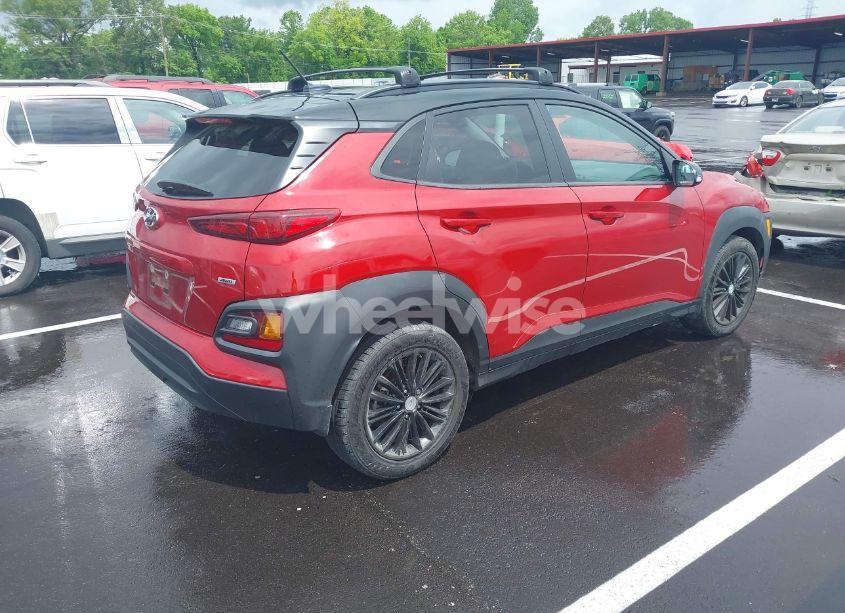 Photo 4 of 2018 Hyundai Kona SEL (VIN KM8K2CAA6JU071690)