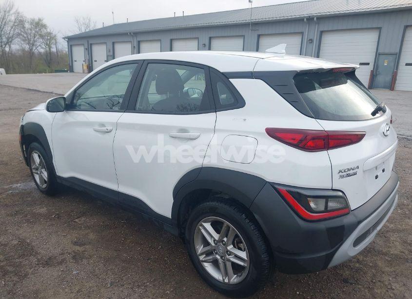 Photo 3 of 2022 Hyundai Kona SE (VIN KM8K2CAB2NU794404)