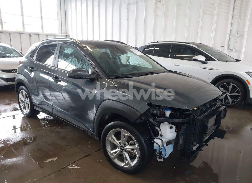 2022 Hyundai Kona SEL (VIN KM8K32ABXNU880163) main photo