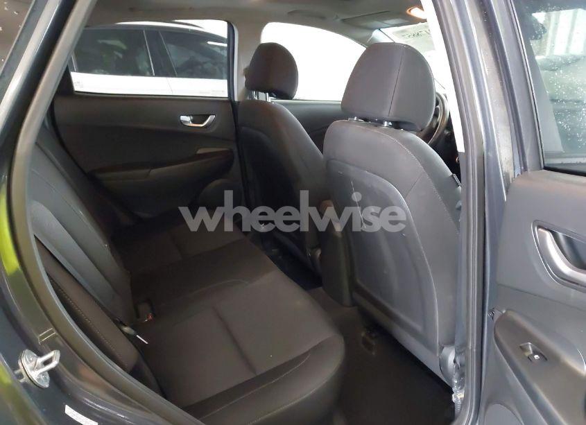 Photo 8 of 2022 Hyundai Kona SEL (VIN KM8K32ABXNU880163)