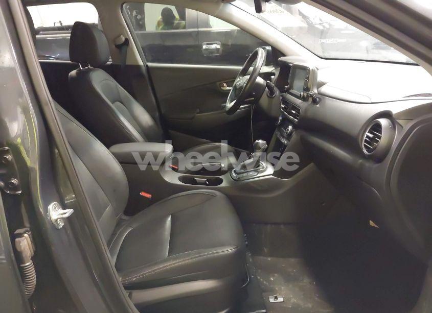 Photo 5 of 2020 Hyundai Kona LIMITED (VIN KM8K33A52LU408875)