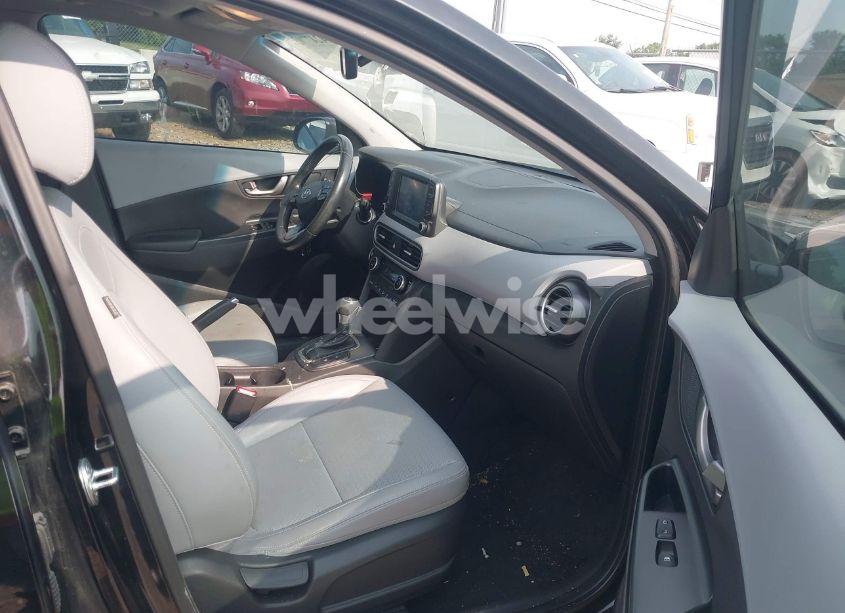 Photo 5 of 2018 Hyundai Kona LIMITED (VIN KM8K33A57JU064375)