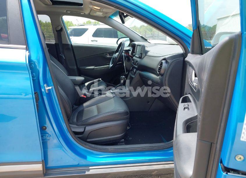 Photo 5 of 2018 Hyundai Kona LIMITED (VIN KM8K33A57JU080012)