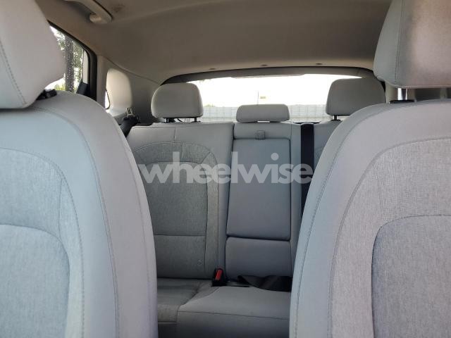 Photo 10 of 2023 HYUNDAI KONA SEL (VIN KM8K33AG8PU183708)