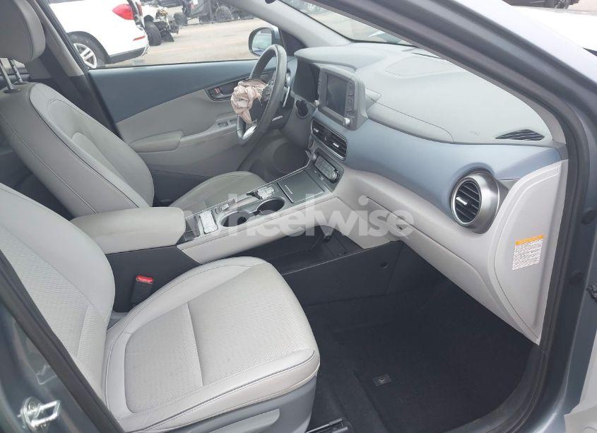 Photo 5 of 2019 Hyundai Kona EV LIMITED (VIN KM8K33AG9KU031350)