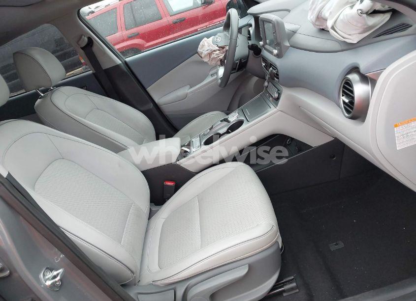 Photo 5 of 2021 Hyundai Kona ELECTRIC LIMITED (VIN KM8K33AG9MU121133)