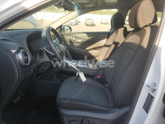 Photo 10 of 2023 HYUNDAI KONA SEL (VIN KM8K33AG9PU187539)