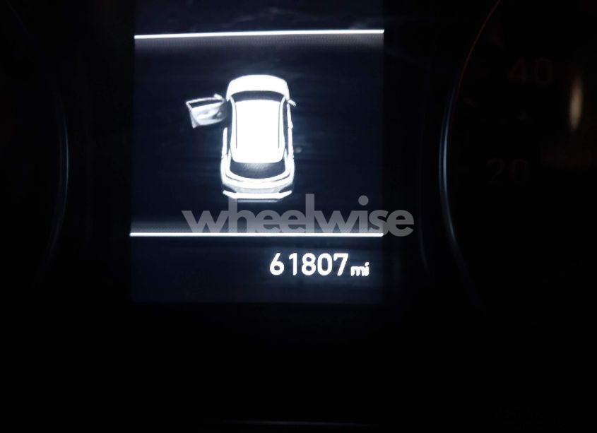 Photo 7 of 2018 Hyundai Kona LIMITED (VIN KM8K3CA55JU088433)