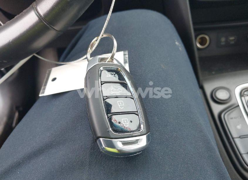 Photo 11 of 2018 Hyundai Kona LIMITED (VIN KM8K3CA57JU108780)