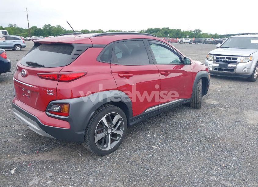 Photo 4 of 2018 Hyundai Kona LIMITED (VIN KM8K3CA57JU108780)