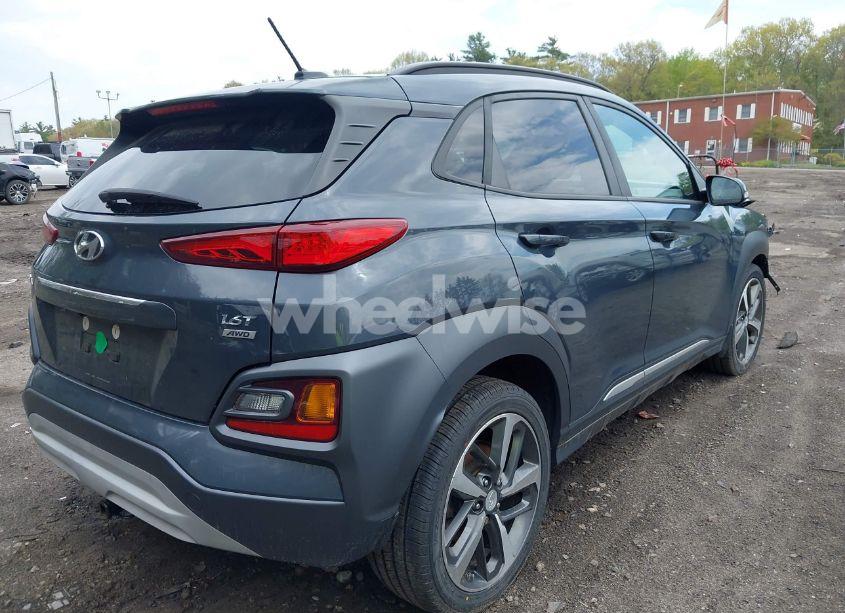 Photo 4 of 2018 Hyundai Kona LIMITED (VIN KM8K3CA58JU112854)